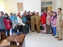 foto bersama KK, Tim Sub office bersama jajaran Diskoperindag Kota Mataram